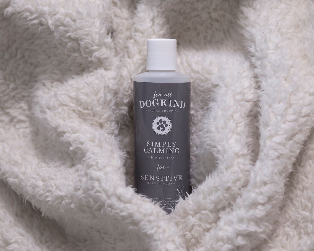 For All Dog Kind Simply Calming Shampoo For Sensitive Skin & Coats 250ml