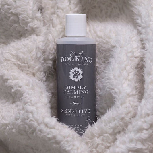 For All Dog Kind Simply Calming Dog Shampoo 250ml – Sensitive Skin & Puppy Dog Shampoo | Natural Dog Shampoo UK - Poochella®